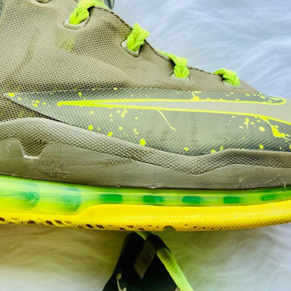 *SOLD* Nike Max Lebron 11 Low - Picture 6 of 12